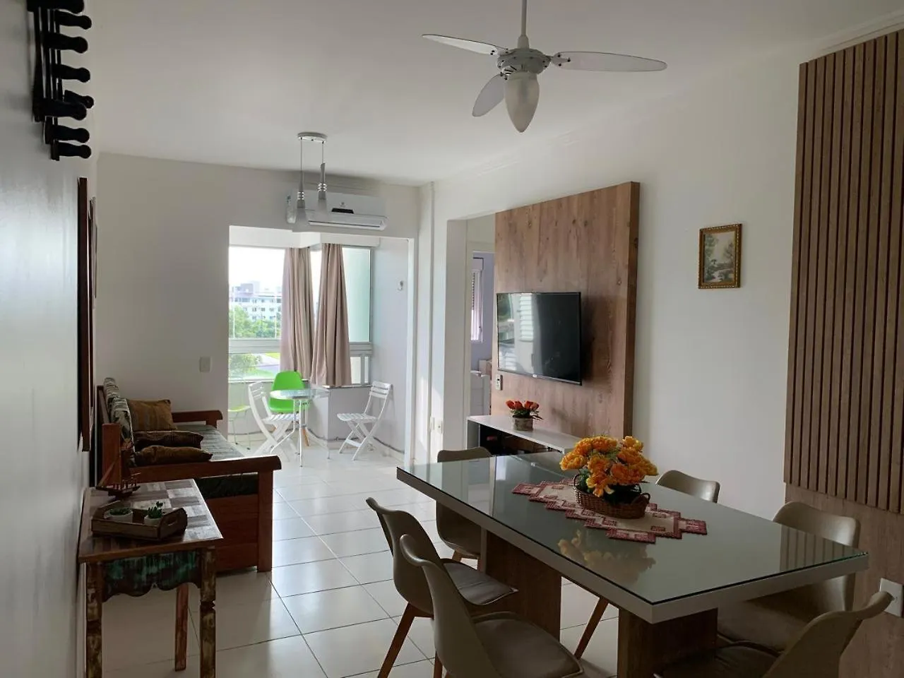 Belo Apto, 2 Quartos, Ideal Para Familias Florianópolis